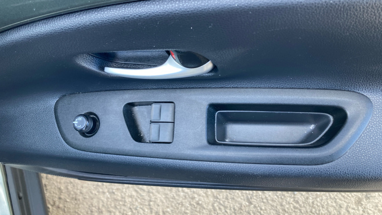 Toyota Aygo X 1.0 VVT-i Edge 5dr Petrol Hatchback